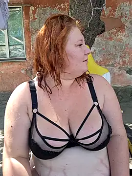 Miss tits2025 online show from 07/01/26, 09:00