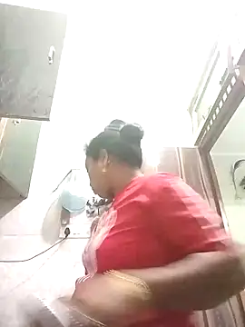 Cute-Janvi20 online show from 10/22/25, 08:14