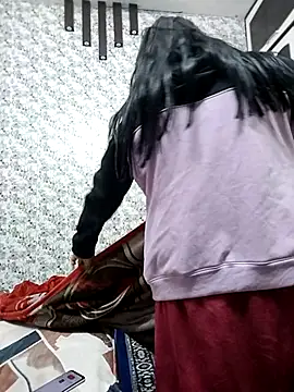 Cute-Janvi20 online show from 12/18/25, 06:08