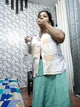 Cute-Janvi20 online show from 05/13/26, 06:00