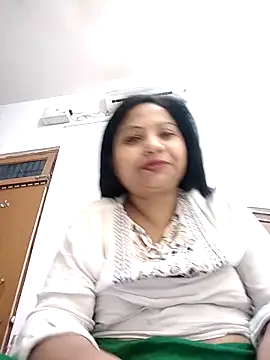 Cute-Janvi20 online show from 05/13/26, 06:05
