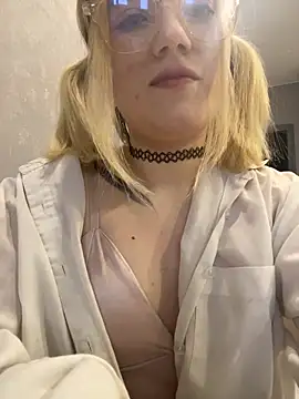 Cherry   Blossom online show from 12/21/25, 10:11