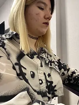 Cherry   Blossom online show from 02/28/26, 08:26