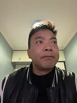 Snapshot of gghx666 chatting on 01/14/26, 10:47 gghx666 online show from 01/14/26, 10:47