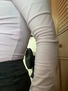 vikysexy283 online show from 12/16/25, 05:34