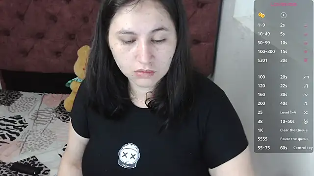 Snapshot of victoriadaniela chatting on 01/15/26, 05:34 victoriadaniela online show from 01/15/26, 05:34