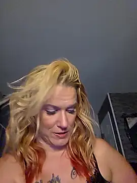 RhondaRump online show from 05/28/26, 05:27