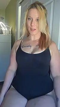 RhondaRump online show from 06/15/26, 05:37