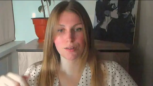 Snapshot of JuliaMuuun chatting on 03/26/26, 06:46 JuliaMuuun online show from 03/26/26, 06:46