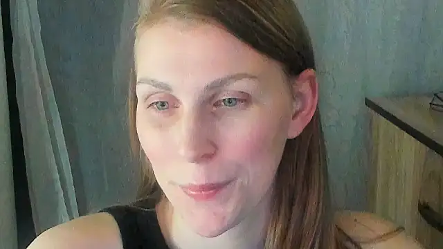 JuliaMuuun online show from 06/23/26, 09:13