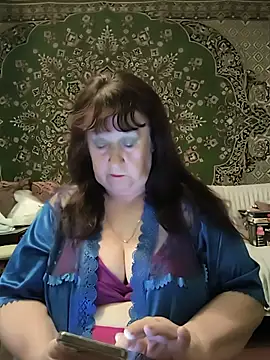 CrystalLime6411 online show from 05/15/26, 02:07