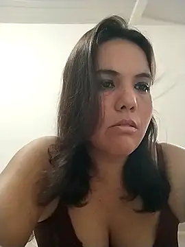 Snapshot of Bellapotencia1985 chatting on 01/10/26, 10:06 Bellapotencia1985 online show from 01/10/26, 10:06