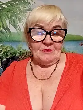 VioletSweet5566 online show from 04/24/26, 07:05