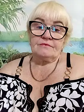 VioletSweet5566 online show from 04/30/26, 07:58