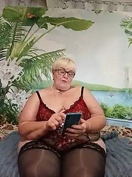 Snapshot of VioletSweet5566 chatting on 07/20/26, 03:58 VioletSweet5566 online show from 07/20/26, 03:58