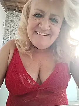 Snapshot of Belladama61 chatting on 03/22/26, 10:18 Belladama61 online show from 03/22/26, 10:18