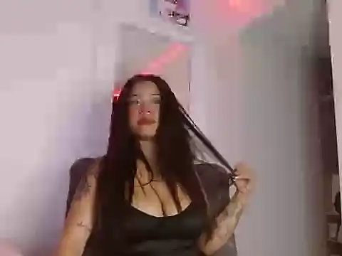 Snapshot of reina_reina chatting on 09/19/25, 11:27 reina reina online show from 09/19/25, 11:27