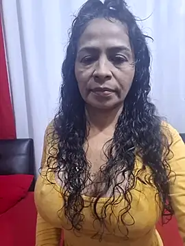 floresblancas online show from 12/17/25, 10:21