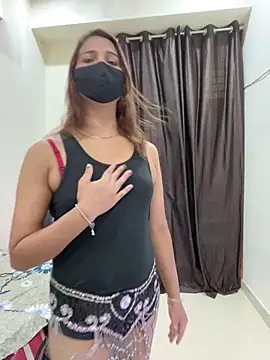 HORNYDIVYABABY online show from 04/22/26, 09:33