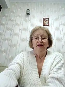 AlikaSwan5821 online show from 11/13/25, 08:30