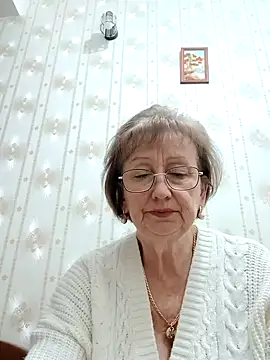 AlikaSwan5821 online show from 11/26/25, 07:59