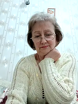 AlikaSwan5821 online show from 02/09/26, 09:08