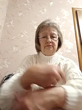 AlikaSwan5821 online show from 02/17/26, 01:29