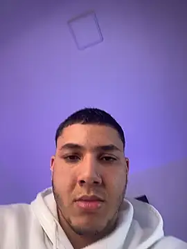 max valiant1 online show from 03/10/26, 10:37