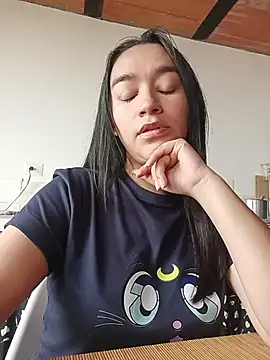 Snapshot of Williams_Hera chatting on 11/14/25, 06:28 Williams Hera online show from 11/14/25, 06:28