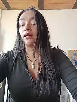 Snapshot of Williams_Hera chatting on 11/21/25, 02:38 Williams Hera online show from 11/21/25, 02:38