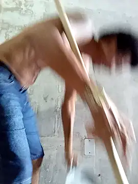 Snapshot of moreno25centimetro chatting on 02/10/26, 12:42 moreno25centimetro online show from 02/10/26, 12:42