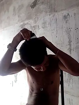 Snapshot of moreno25centimetro chatting on 02/26/26, 01:54 moreno25centimetro online show from 02/26/26, 01:54