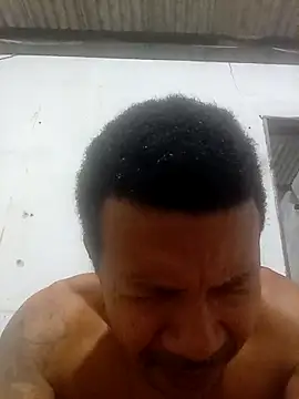 Snapshot of moreno25centimetro chatting on 03/14/26, 09:53 moreno25centimetro online show from 03/14/26, 09:53