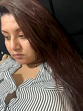 Snapshot of naomy26 chatting on 10/09/25, 05:05 naomy26 online show from 10/09/25, 05:05