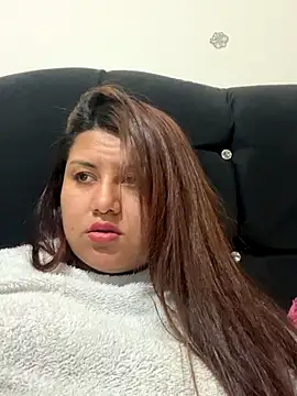 Snapshot of naomy26 chatting on 10/18/25, 04:15 naomy26 online show from 10/18/25, 04:15