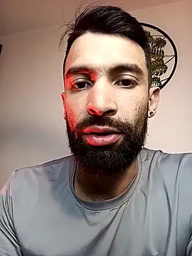 Enzo-wolf33 online show from 10/15/25, 06:24