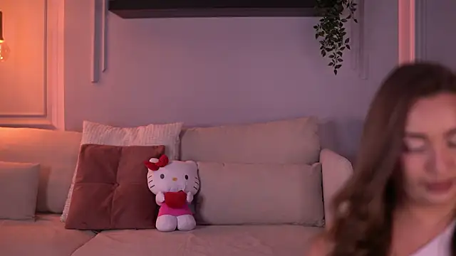 Snapshot of MillaSerene chatting on 03/11/26, 06:30 MillaSerene online show from 03/11/26, 06:30