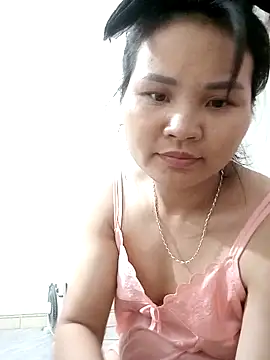 Snapshot of Heulwen-22 chatting on 10/01/25, 08:09 Heulwen-22 online show from 10/01/25, 08:09