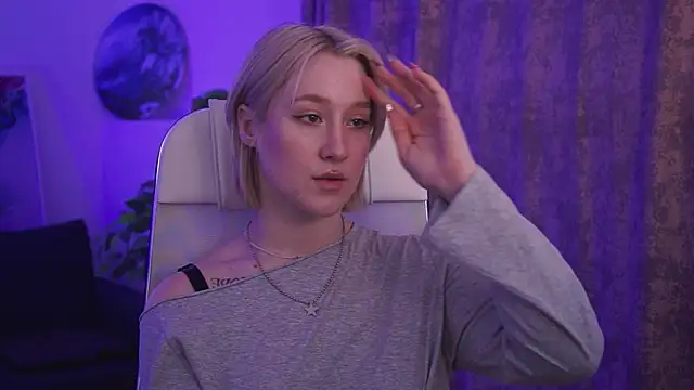 Snapshot of CinBellamy chatting on 03/30/26, 08:37 CinBellamy online show from 03/30/26, 08:37