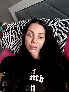 Snapshot of Princessa99885 chatting on 10/13/25, 12:05 Princessa99885 online show from 10/13/25, 12:05