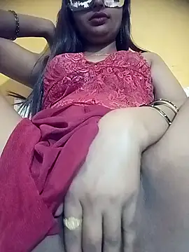 Radhika 01 online show from 04/30/26, 08:57