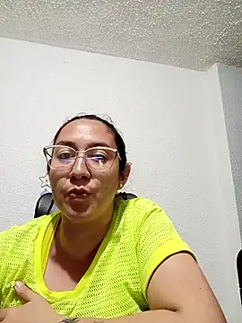 Snapshot of MargaretMonroe chatting on 04/03/26, 11:58 MargaretMonroe online show from 04/03/26, 11:58