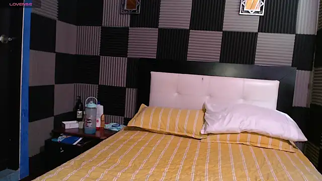 antonela-tompson online show from 09/16/25, 06:09