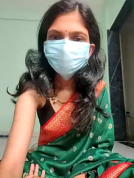 Shivani2002 online show from 02/04/26, 01:22