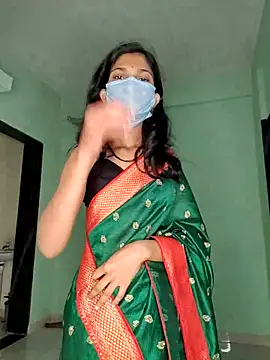 Shivani2002 online show from 02/10/26, 01:32