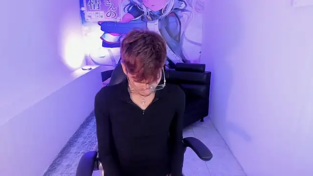 Angelicious Boy online show from 09/13/25, 02:44