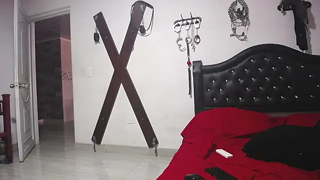 RocoAndHisGirls online show from 10/03/25, 06:49