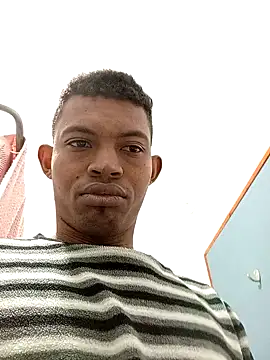 Snapshot of Golosse chatting on 11/13/25, 05:45 Golosse online show from 11/13/25, 05:45