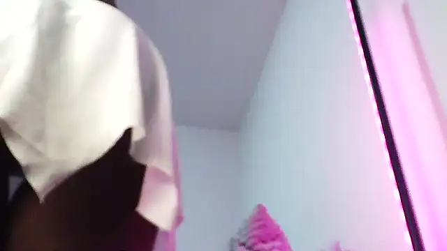 SparklingSoleil online show from 11/23/25, 06:52