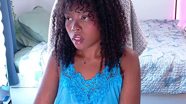 SparklingSoleil online show from 06/01/26, 05:36